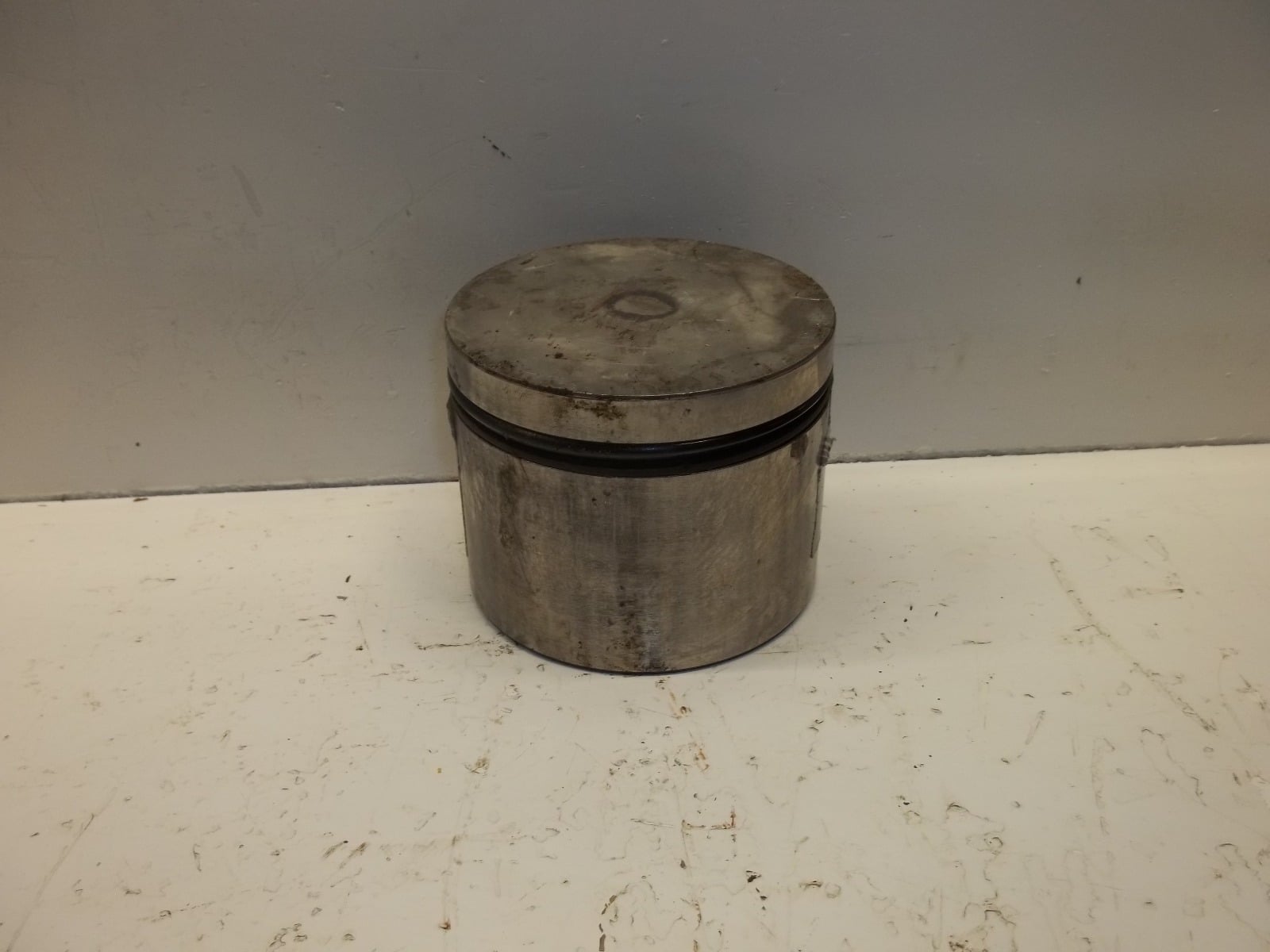 ROCKSHAFT PISTON