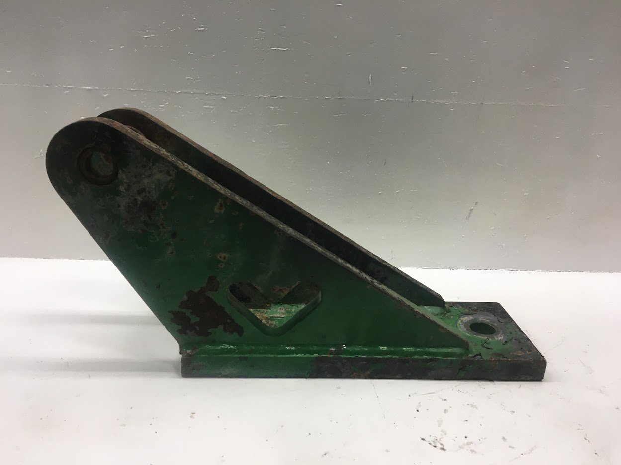 STABILIZER BRACKET