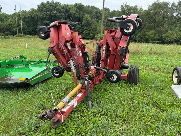Bush Hog TD 1100 11 tri deck finish mower