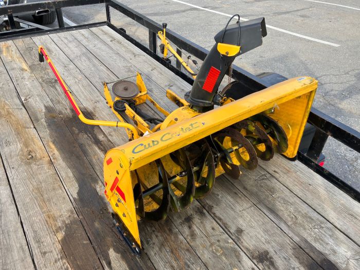 Snow blower for a cub cadet lawn tractor on sale