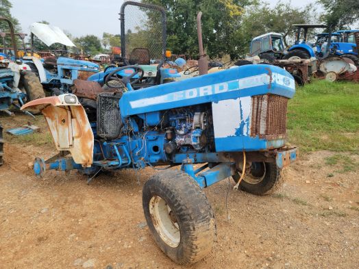 Ford 1710 Salvage Tractor