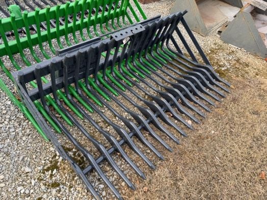 JM 72" standard duty rock bucket 