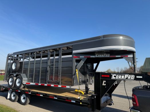 2025 Corn Pro SG-20 7S stock trailer 12k