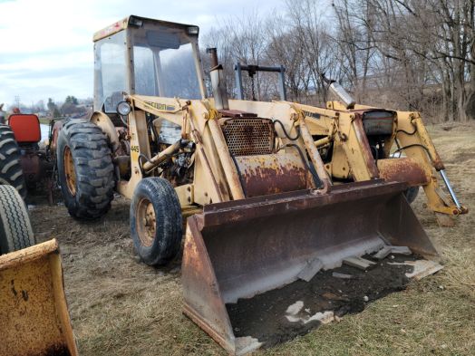 Ford 445 Salvage Tractor 