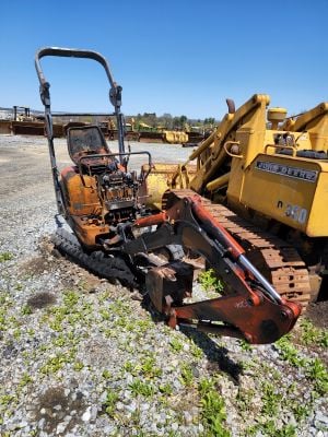 Kubota K008-3 Salvage Unit 