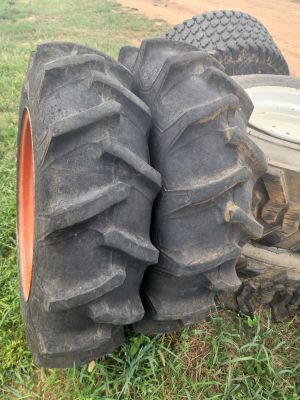 Firestone 11.2-24 tractor tire 