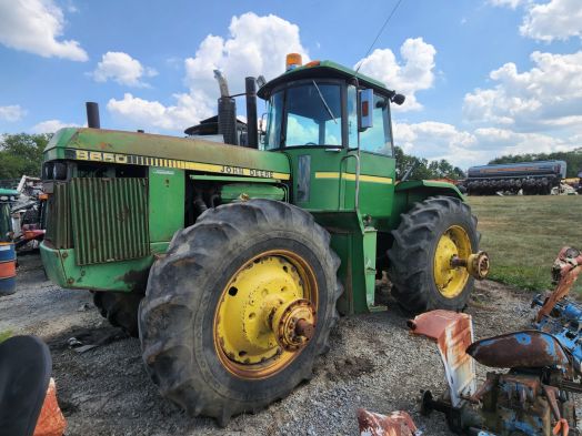 John Deere 8650 Salvage Tractor