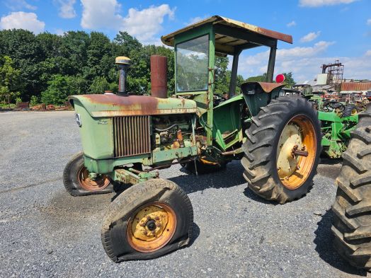 John Deere 2630 Salvage Tractor #12152