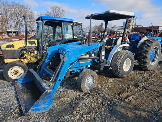 Ford 1620 Salvage Tractor #12233