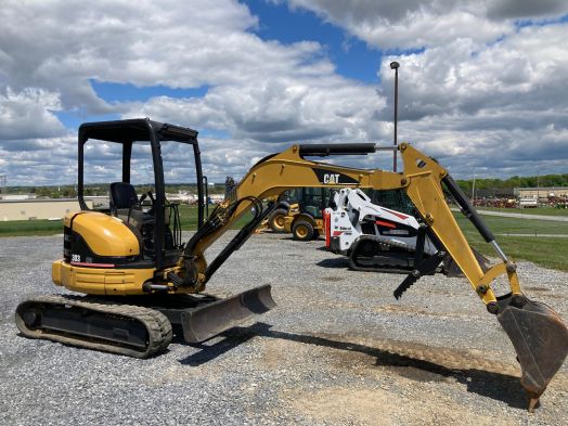 2006 CAT 303CR mini excavator