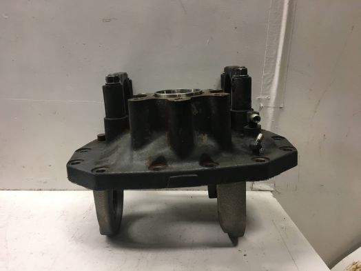 DIFFERENTIAL BEARING PINION CASE