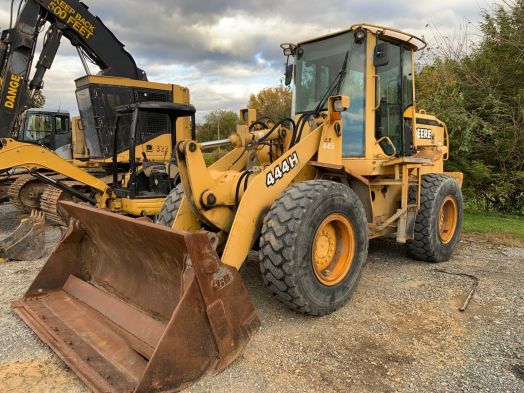 John Deere 444h Salvage Unit