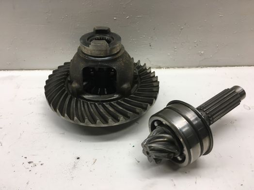DIFFERENTIAL WITH RING GEAR & PINION ASSEMBLY