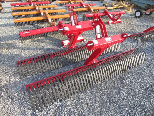 Woods 8' 3pt stone rake LRS96P red