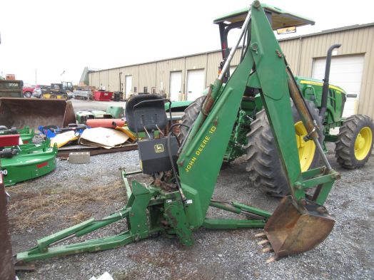 John Deere 10 backhoe