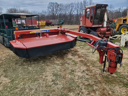 New Holland H7230 discbine