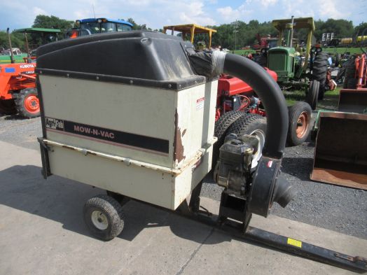 Agri Fab HD1000 grass vac trailer