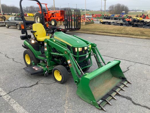 John Deere 1025R 4x4 loader and mower