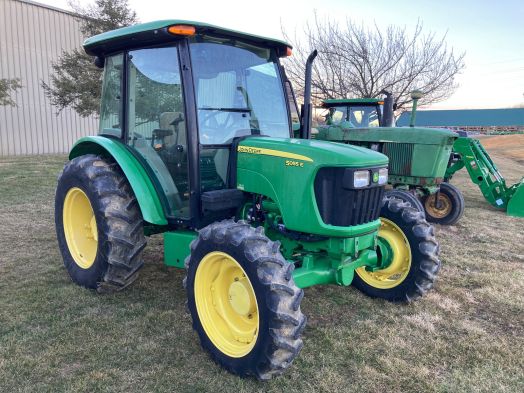 John Deere 5055E 4x4 cab