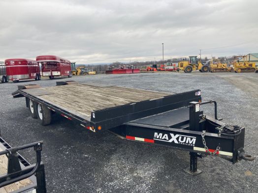 Maxum 21' deckover trailer 10k