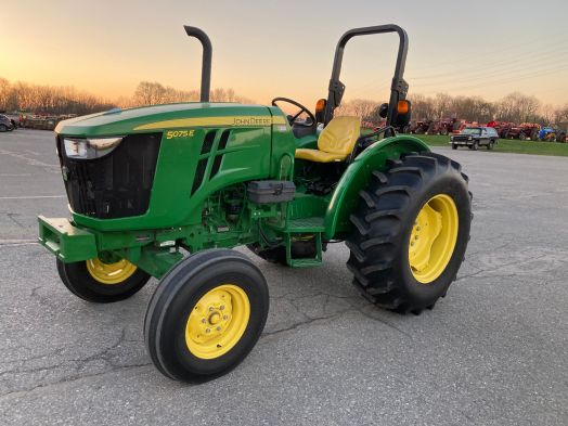 John Deere 5075E 2wd tractor