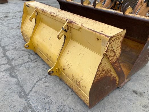 John Deere 90" loader bucket 