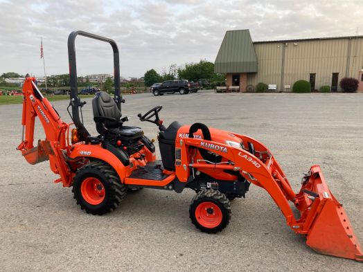 Kubota BX23s tractor loader backhoe
