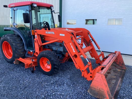 Kubota L3430 cab tractor with mower