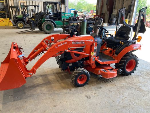 Kubota BX1880 4x4 with loader and mower