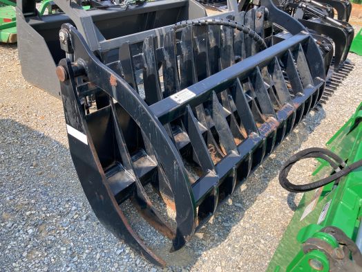 Black 80" skid loader grapple