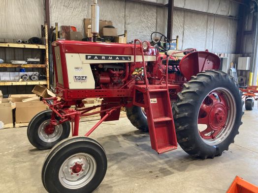 Farmall 504 gas hi-clear tractor 