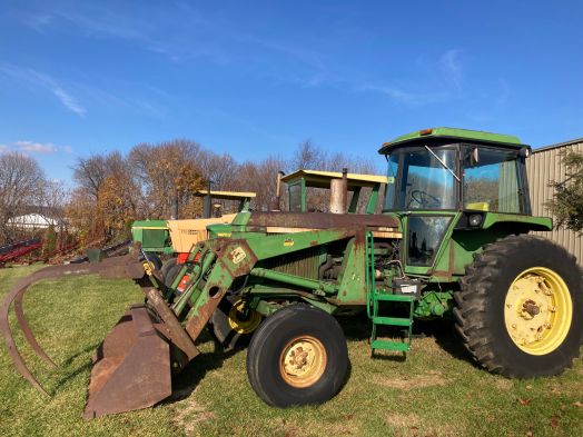 John Deere 4230 powershift cab loader