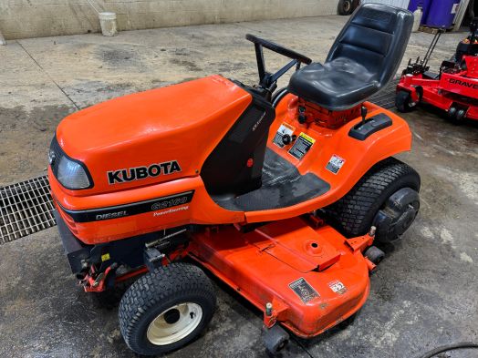 Kubota G2160 G series garden tractor