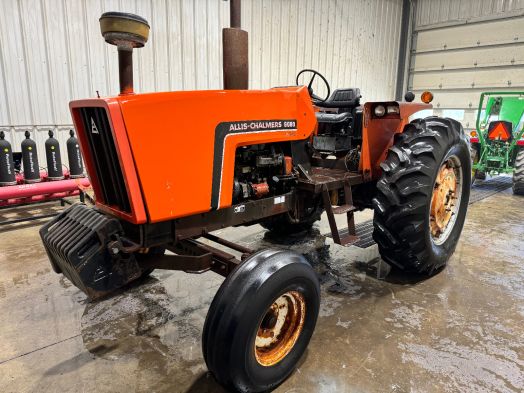 Allis Chalmers 6080 tractor