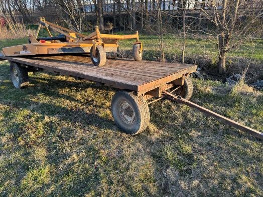 Grove 7x16 flat bed wagon