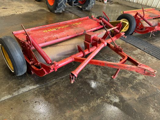 New Holland 404 hay crimper 