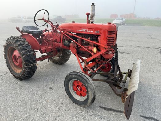 Farmall 100 tractor with snow blade