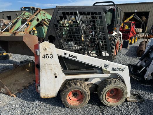 Bobcat 463 skid loader