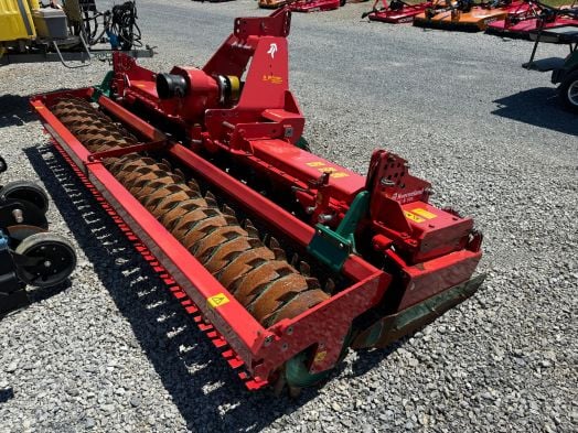 Kverneland 12' power harrow NG-S 101