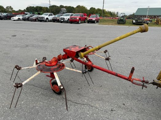Kuhn 2 star hay tedder GF 23 NT