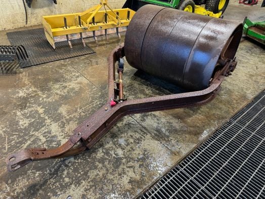 Heavy duty 4' lawn roller 
