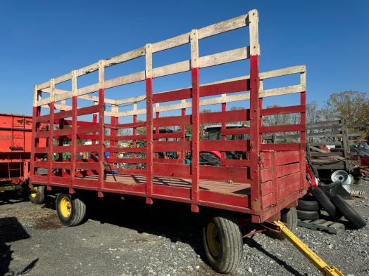 New Holland 18' wood rack wagon 
