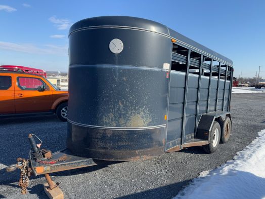 Corn Pro 16' livestock trailer 7k