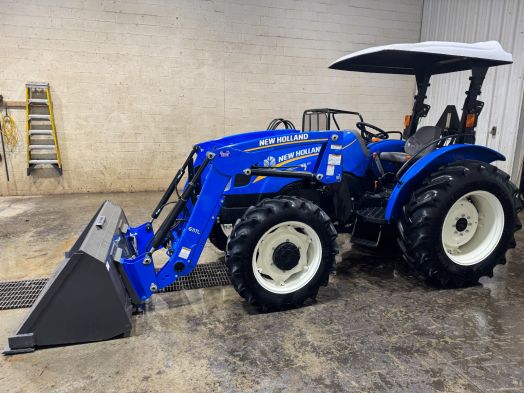 New Holland Workmaster 60 tractor with loader