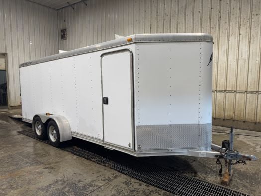 2001 Featherlite 18' enclosed trailer 7k