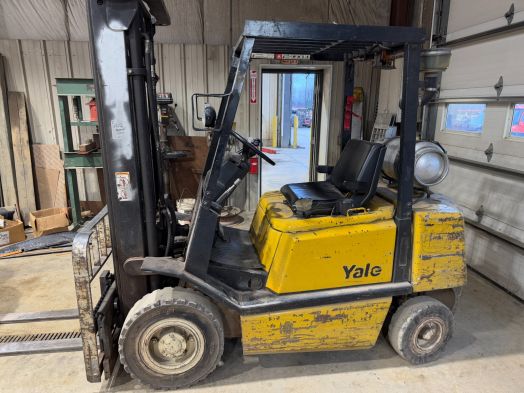 Yale 5000lb forklift GLP050 
