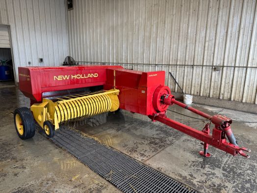 New Holland 311 small square baler