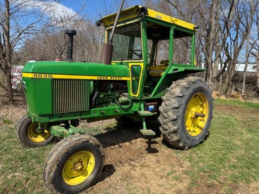 John Deere 4030 tractor