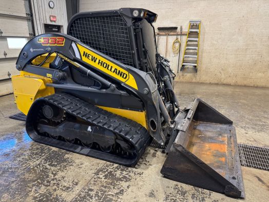 New Holland C332 compact track loader 