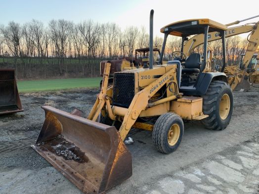 John Deere 310D Salvage Unit #2087